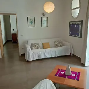- Casa Madre , Napoli Italia