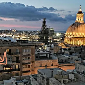 Stylish 2br In , La Valletta Malta